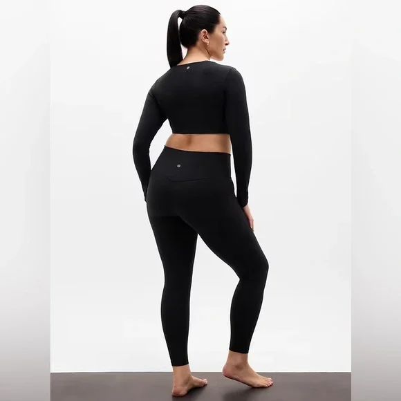 BRAND NEW! Athleta Black Salutation Stash High Rise Legging - Size Small Tall 🛍️ - Picture 5 of 6